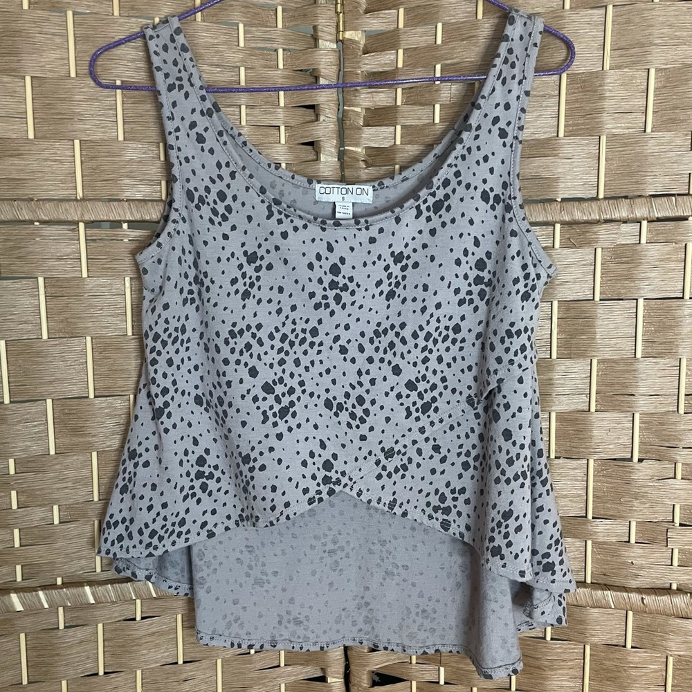 High-low sleeveless cotton on top